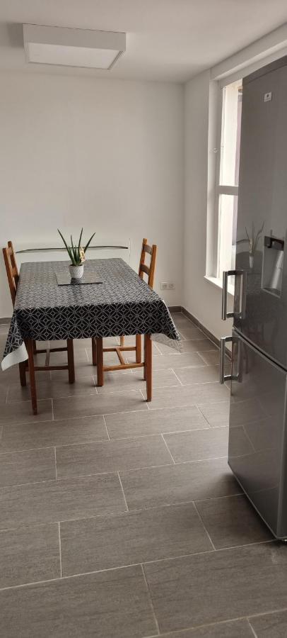 Maison Meublee 6 Personnes Cappelle-la-Grande Exterior foto